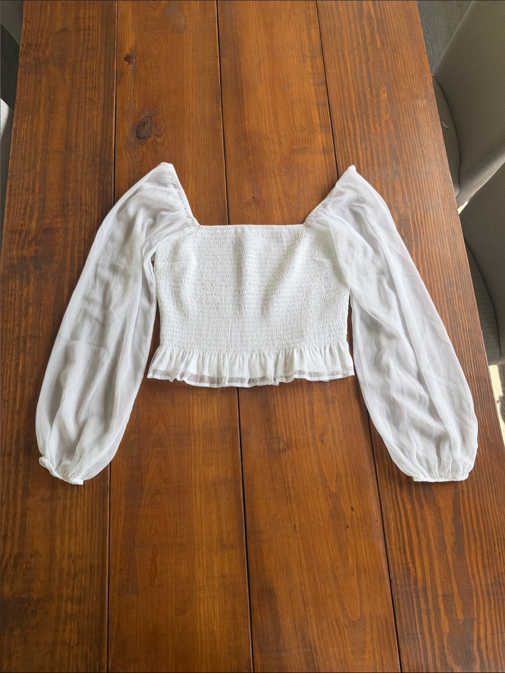 Hollister White Smocked Square-Neck Puff Sleeve Crop Top